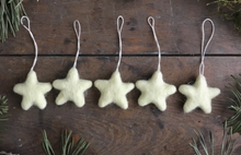 Load image into Gallery viewer, Felted Ornaments