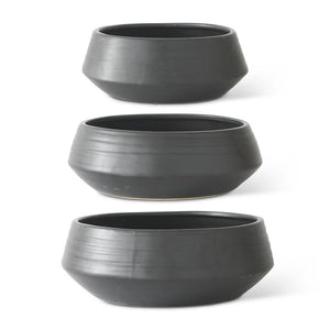 black planter with saucer Matte Black Stoneware Saucer Planter – TheClearHome