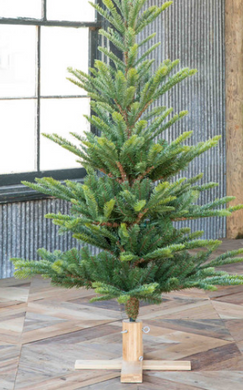 Great Northen Spruce Tree 5 Ft. w/ LED Lights